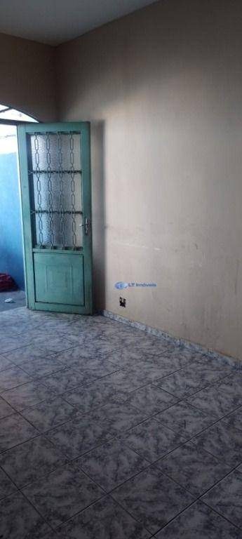 Casa, 2 quartos, 185 m² - Foto 3
