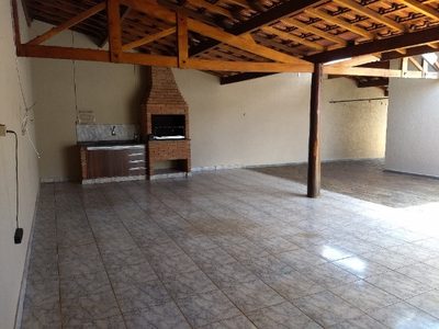 Casa, 3 quartos, 239 m² - Foto 2