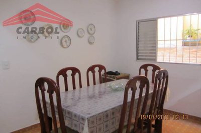 Casa, 4 quartos, 233 m² - Foto 1