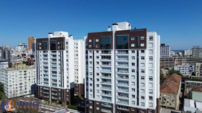 Apartamento, 3 quartos, 147 m² - Foto 1