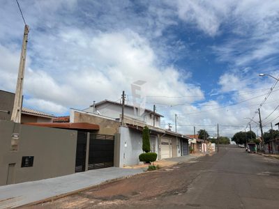 Casa, 2 quartos, 200 m² - Foto 2