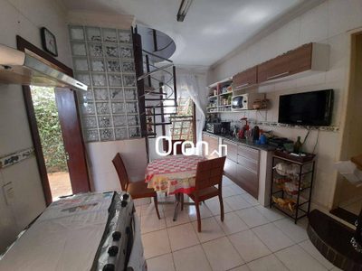 Sobrado, 5 quartos, 203 m² - Foto 4