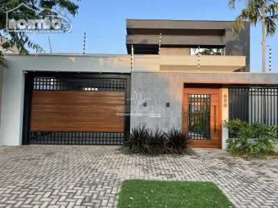 Casa, 3 quartos, 216 m² - Foto 2