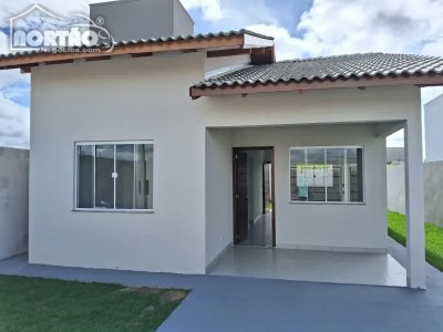 Casa, 3 quartos, 71 m² - Foto 1