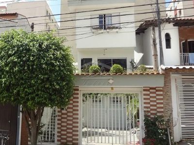 Sobrado, 3 quartos, 212 m² - Foto 1