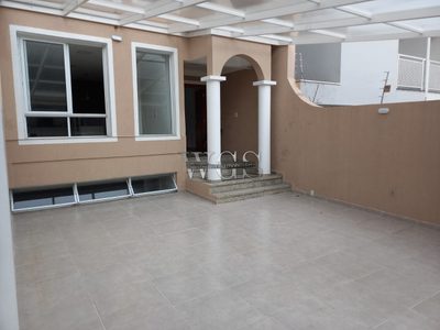 Sobrado, 3 quartos, 229 m² - Foto 2