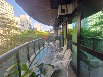 Apartamento, 3 quartos, 150 m² - Foto 1