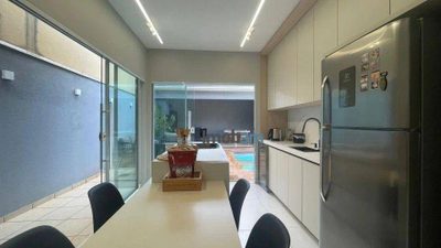 Casa, 3 quartos, 252 m² - Foto 4