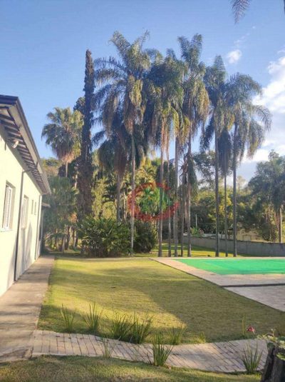 Chácara, 4 quartos, 5000 m² - Foto 1