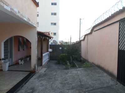 Casa, 3 quartos, 237 m² - Foto 2