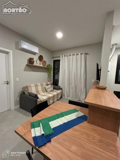 Casa, 2 quartos, 42 m² - Foto 1