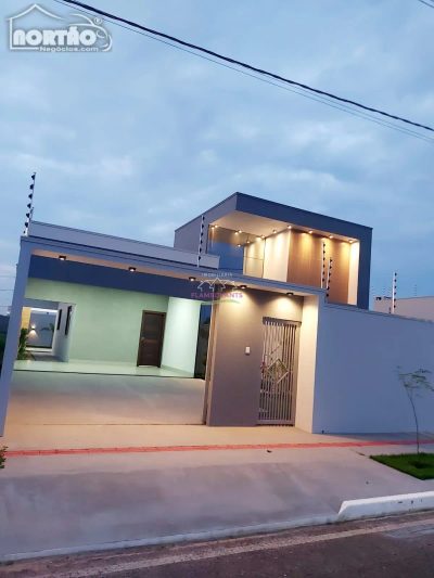 Casa, 4 quartos, 138 m² - Foto 2