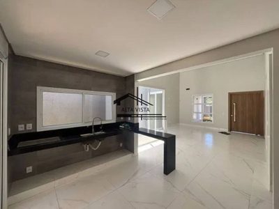 Casa, 3 quartos, 230 m² - Foto 1