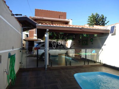 Sobrado, 3 quartos, 200 m² - Foto 2