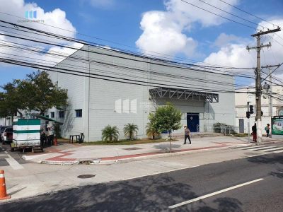 Depósito-Galpão, 1950 m² - Foto 1