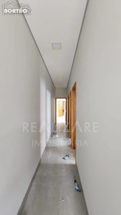 Casa, 3 quartos, 82 m² - Foto 4