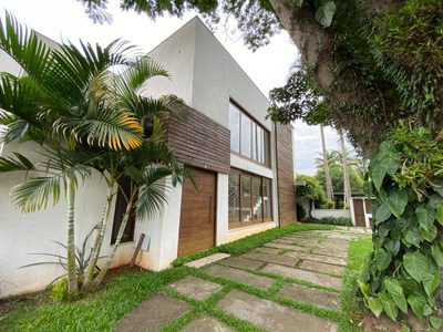 Casa, 4 quartos, 550 m² - Foto 1
