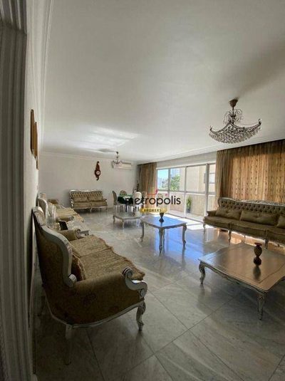 Apartamento, 3 quartos, 234 m² - Foto 1