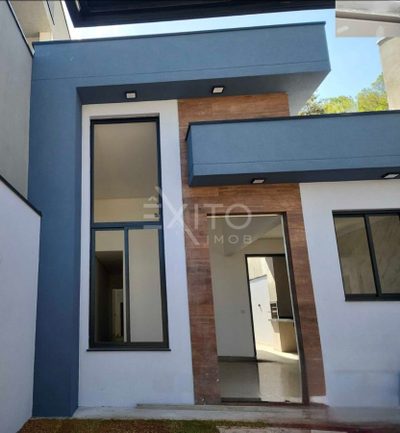 Casa, 3 quartos, 94 m² - Foto 1