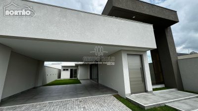 Casa, 4 quartos, 210 m² - Foto 1