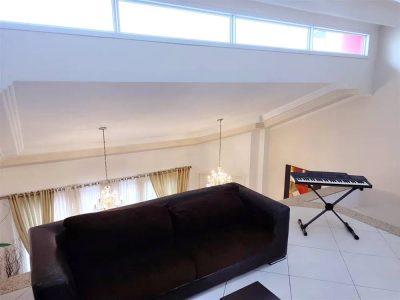 Casa, 3 quartos, 249 m² - Foto 2