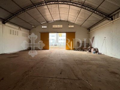Depósito-Galpão, 610 m² - Foto 1