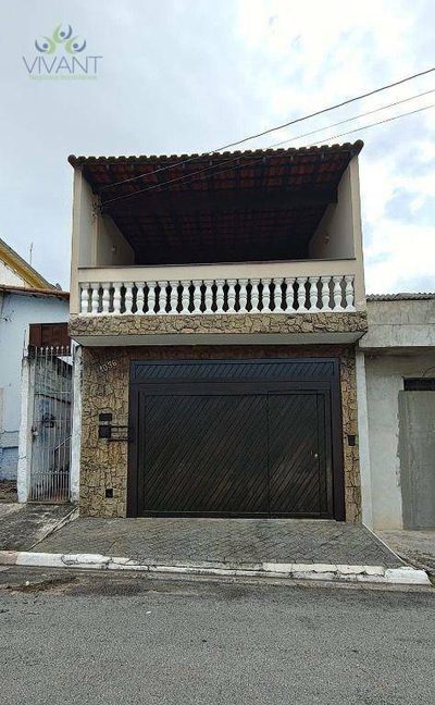 Sobrado, 2 quartos, 201 m² - Foto 1