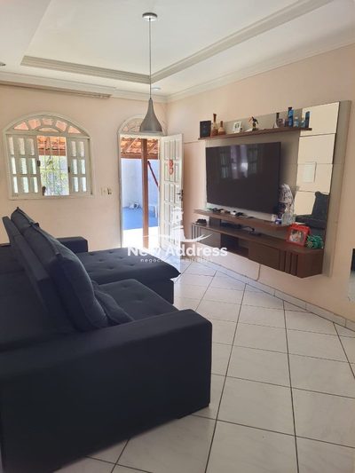 Casa, 2 quartos, 216 m² - Foto 1