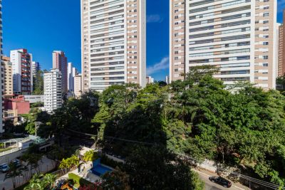 Apartamento, 3 quartos, 158 m² - Foto 1