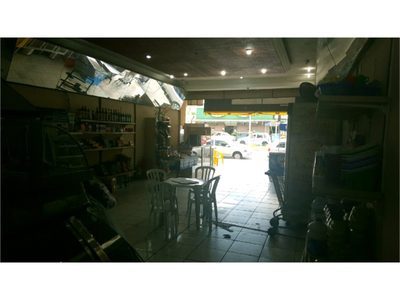 Loja-Salão, 200 m² - Foto 1