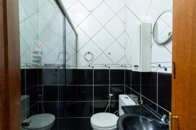 Sobrado, 2 quartos, 180 m² - Foto 1