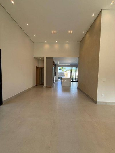 Casa, 3 quartos, 207 m² - Foto 4