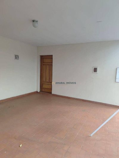 Casa, 3 quartos, 200 m² - Foto 2