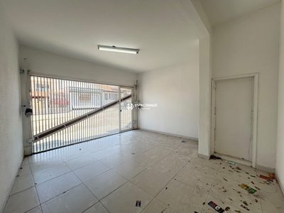 Casa, 3 quartos, 180 m² - Foto 1