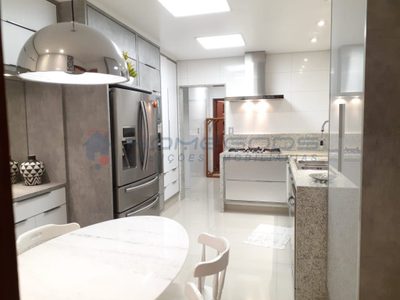 Apartamento, 3 quartos, 150 m² - Foto 1