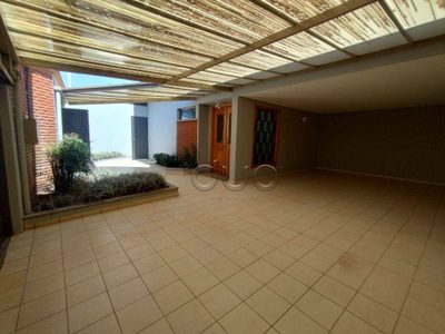Casa, 3 quartos, 241 m² - Foto 4