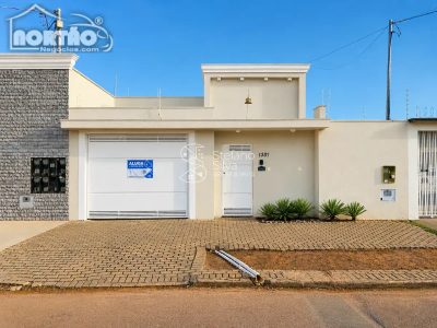 Casa, 2 quartos, 83 m² - Foto 1