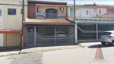 Casa, 3 quartos, 228 m² - Foto 1