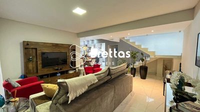 Casa, 3 quartos, 240 m² - Foto 4