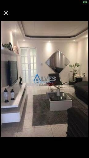 Sobrado, 4 quartos, 181 m² - Foto 1