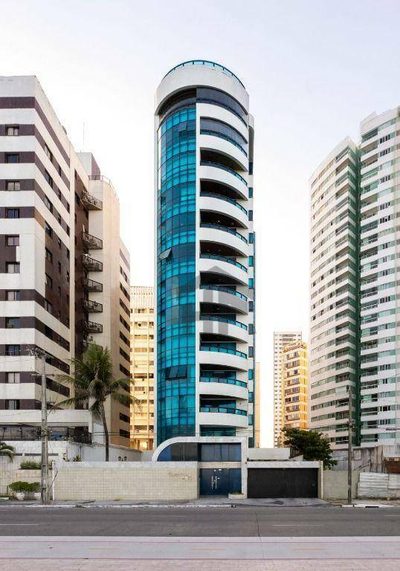 Apartamento, 3 quartos, 270 m² - Foto 1