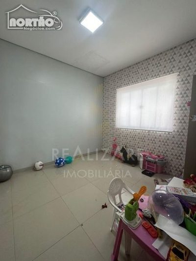 Casa, 4 quartos, 219 m² - Foto 4
