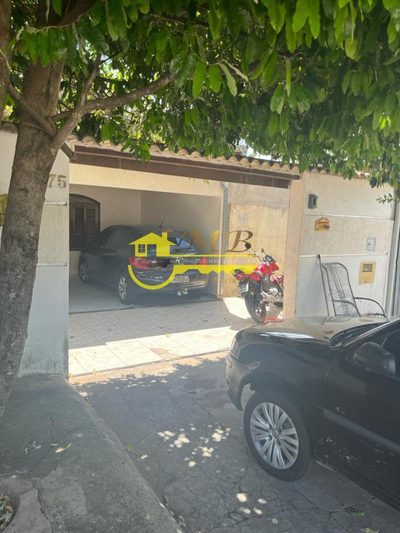 Casa, 3 quartos, 250 m² - Foto 1