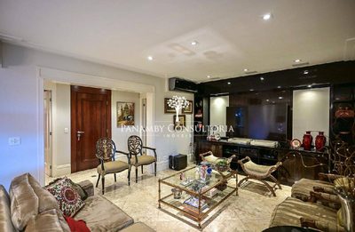 Apartamento, 3 quartos, 226 m² - Foto 1