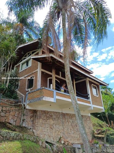 Casa, 7 quartos, 677 m² - Foto 1
