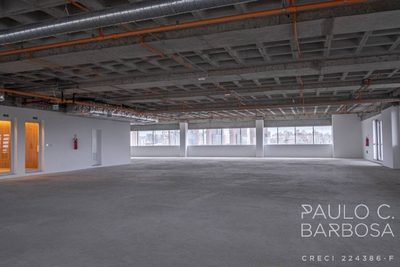 Prédio Inteiro, 557 m² - Foto 1