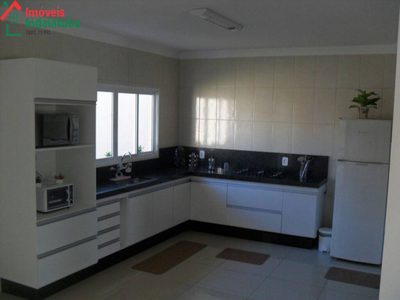 Casa, 4 quartos, 250 m² - Foto 5