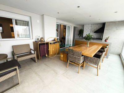 Apartamento, 3 quartos, 133 m² - Foto 1