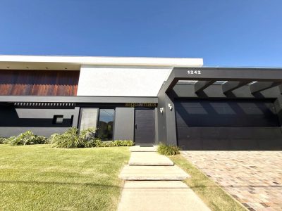 Sobrado, 6 quartos, 589 m² - Foto 1