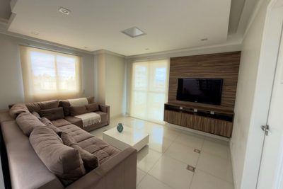 Apartamento, 3 quartos, 140 m² - Foto 1